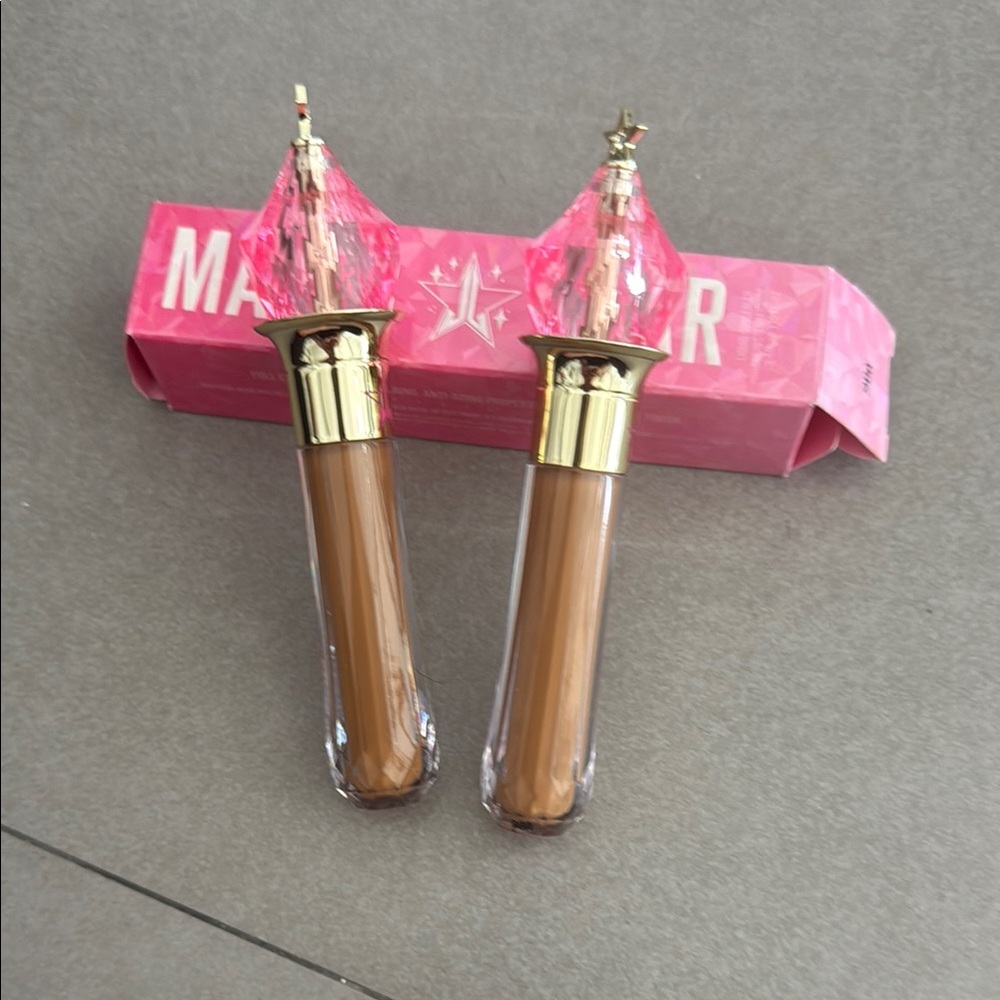 Jeffree Star Magic Star Concealers - Tan